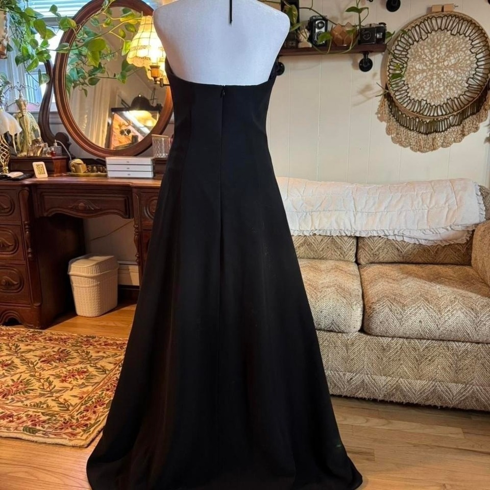 Impression Bridal Black Halter Keyhole Neckline Formal Evening Gown Maxi Dress - Picture 4 of 8